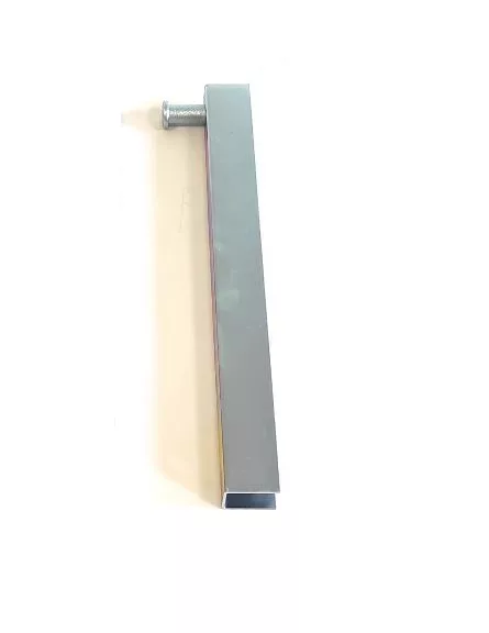 ЛЯВ U ПРОФИЛ ЗА СТРАНИЧЕН КАПАК